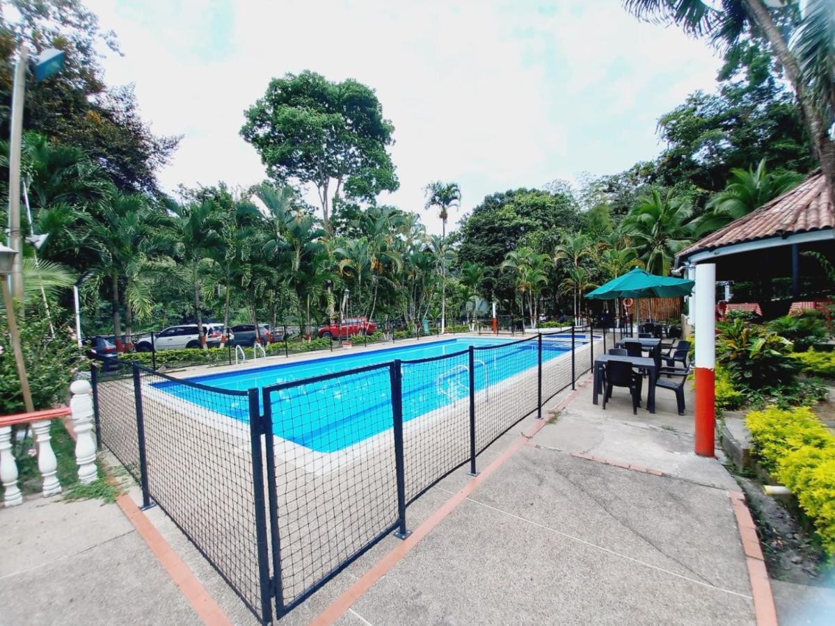 Hotel Campestre La Gaitana Тобия Екстериор снимка