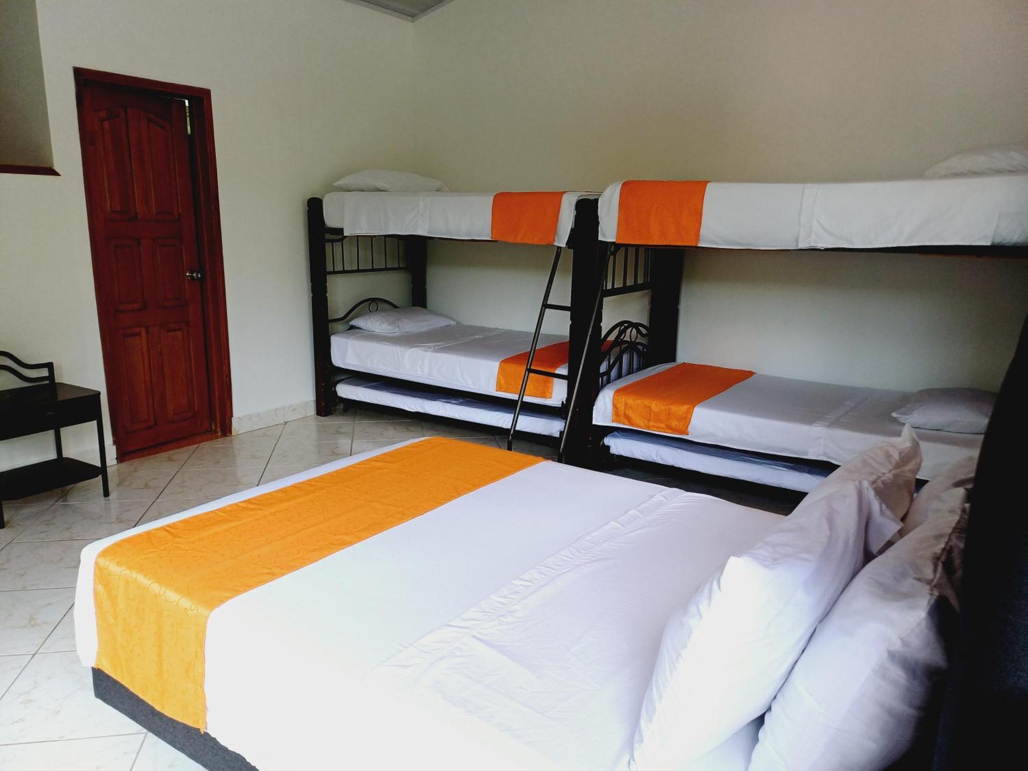 Hotel Campestre La Gaitana Тобия Екстериор снимка