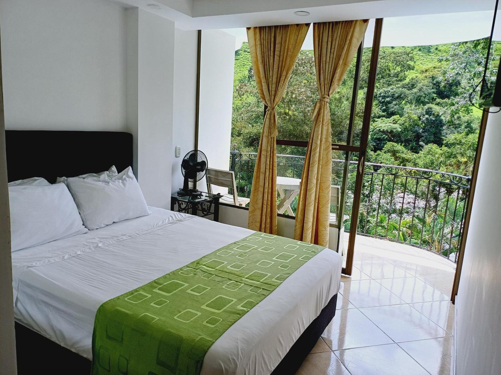 Hotel Campestre La Gaitana Тобия Екстериор снимка