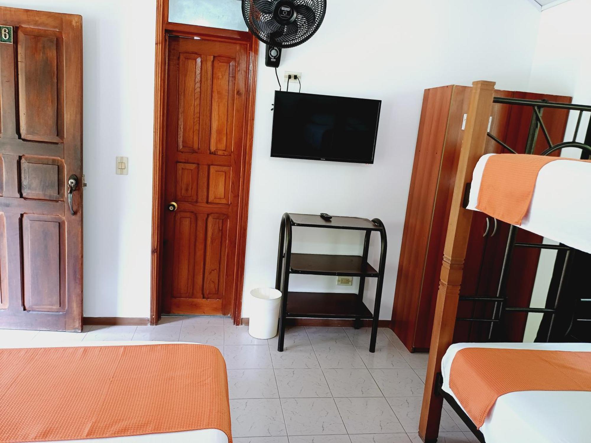 Hotel Campestre La Gaitana Тобия Екстериор снимка