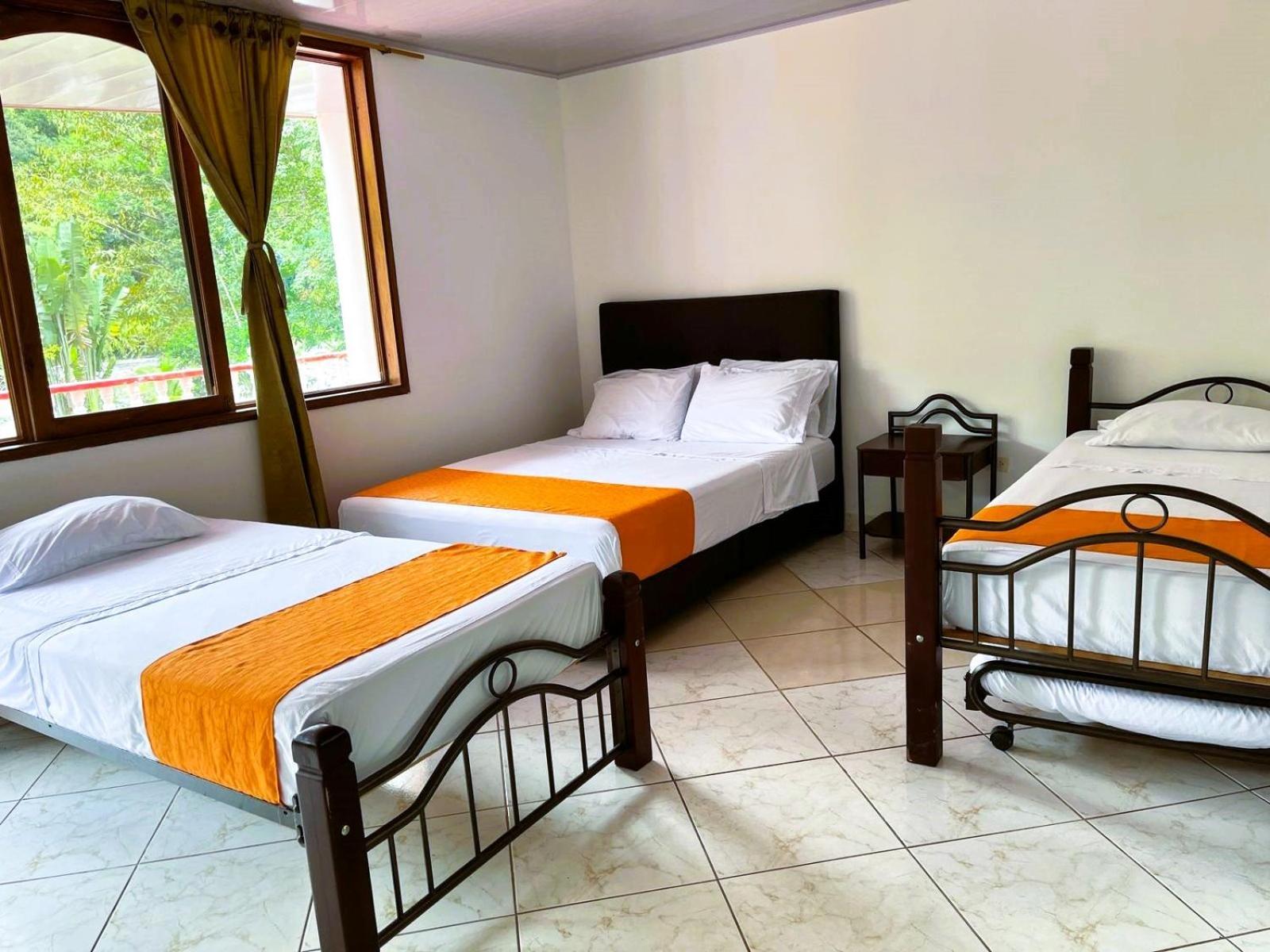 Hotel Campestre La Gaitana Тобия Екстериор снимка