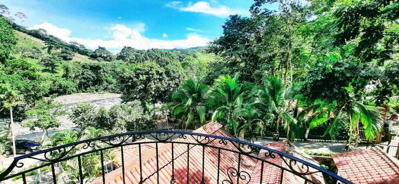 Hotel Campestre La Gaitana Тобия Екстериор снимка